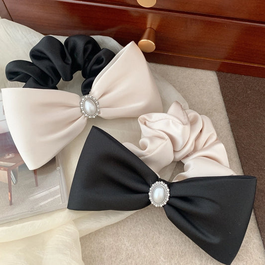 Vintage Pearl Bow Knot Hair Tie