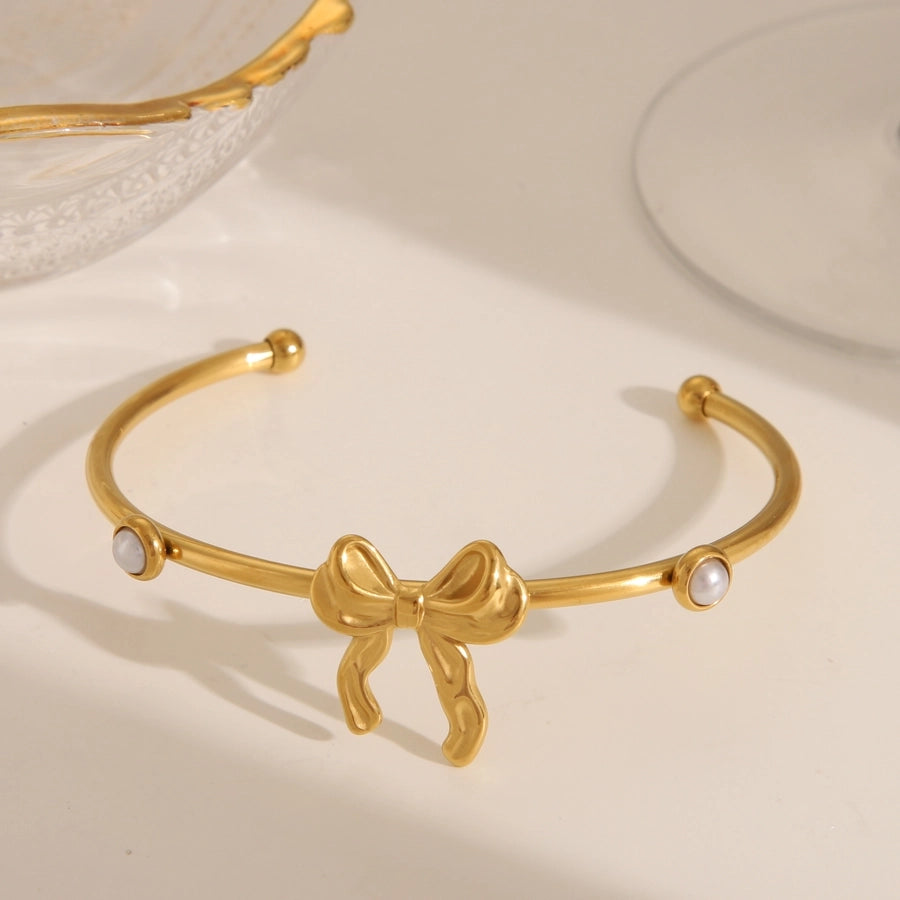 Gold and Pearl Bracelet (18K Gold)