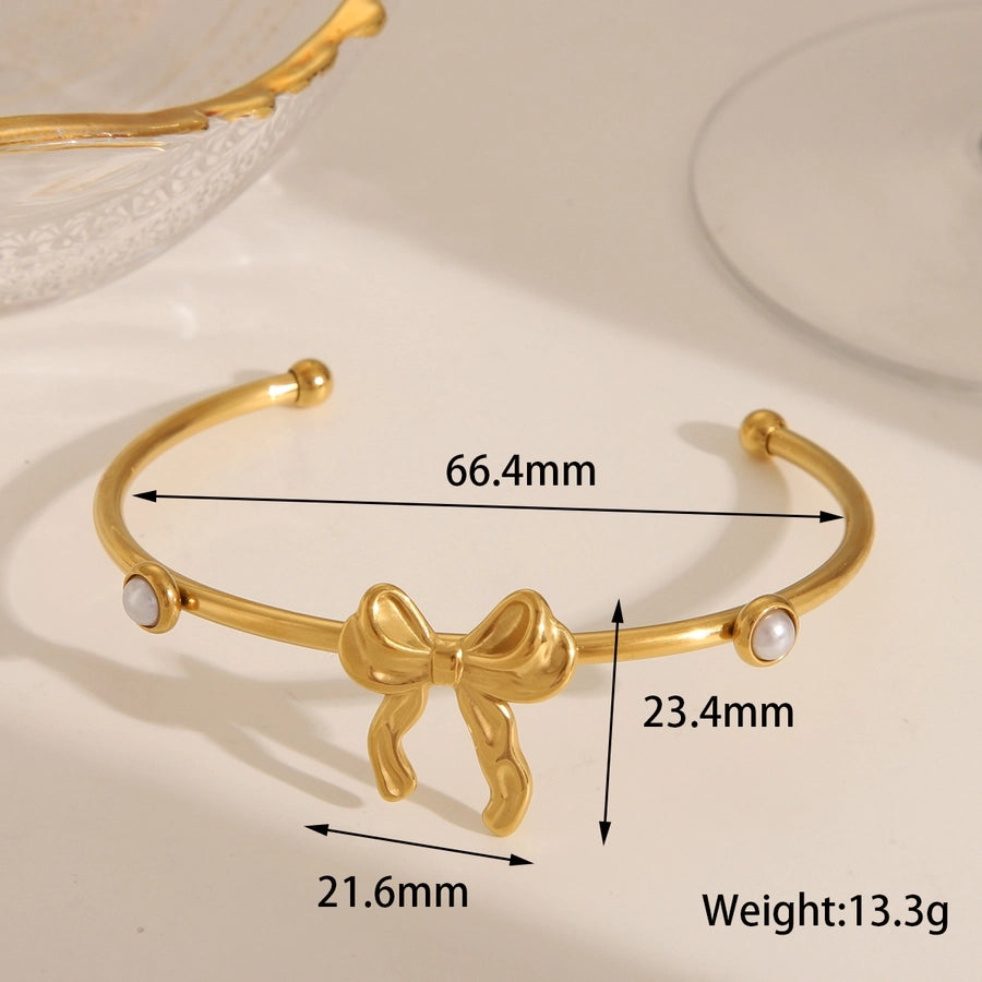 Gold and Pearl Bracelet (18K Gold)