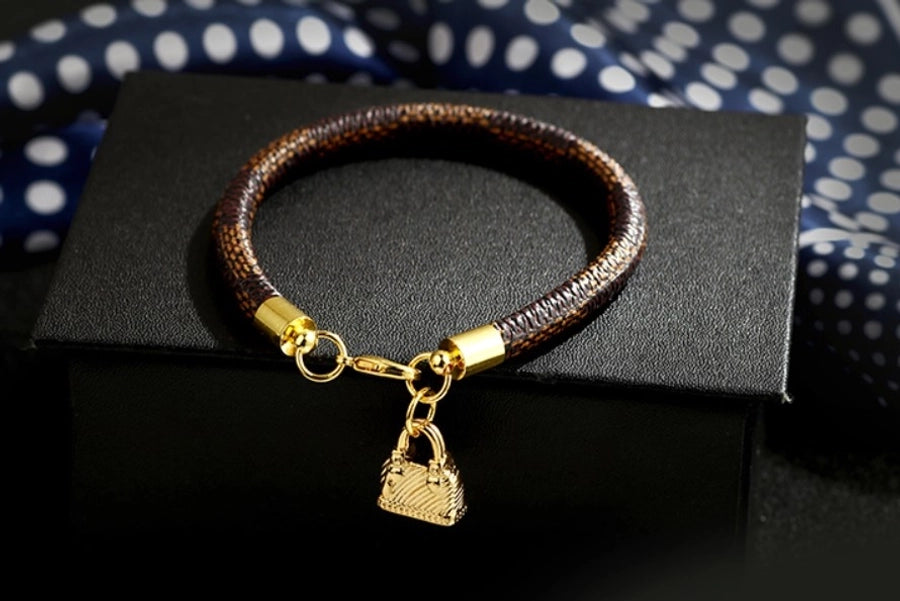 Chic leather bracelet with Bag charm